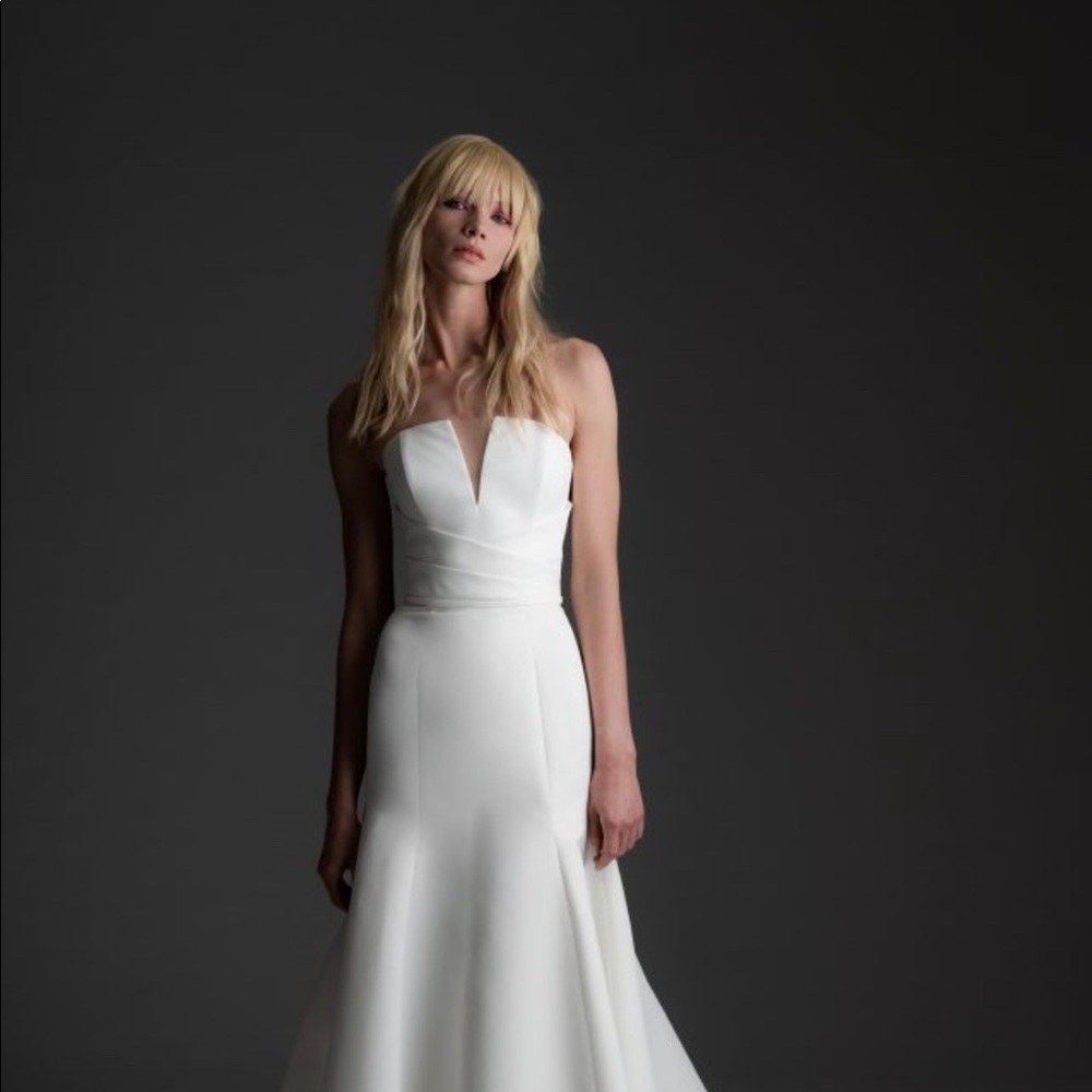 Rita Vinieris Holmes Wedding Dress
